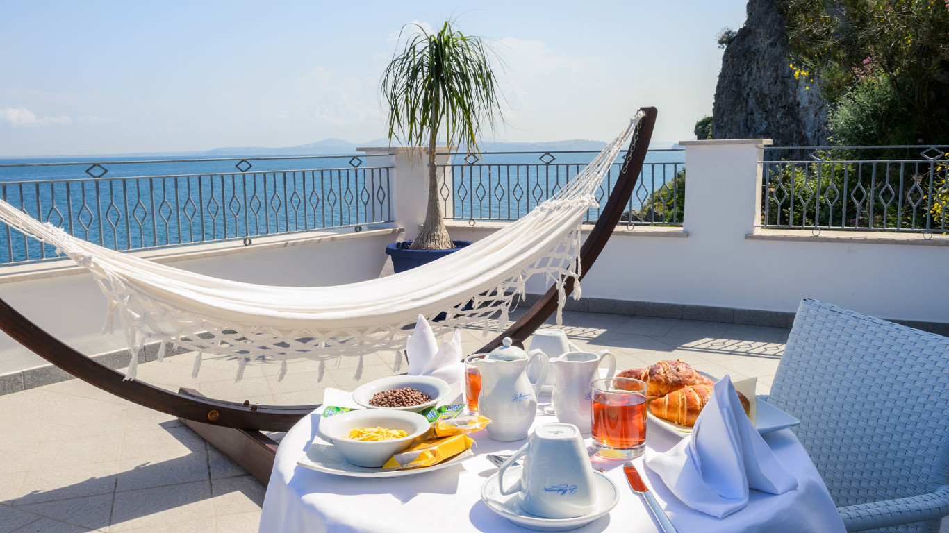 hotellamadonninacasamicciolaischiamare