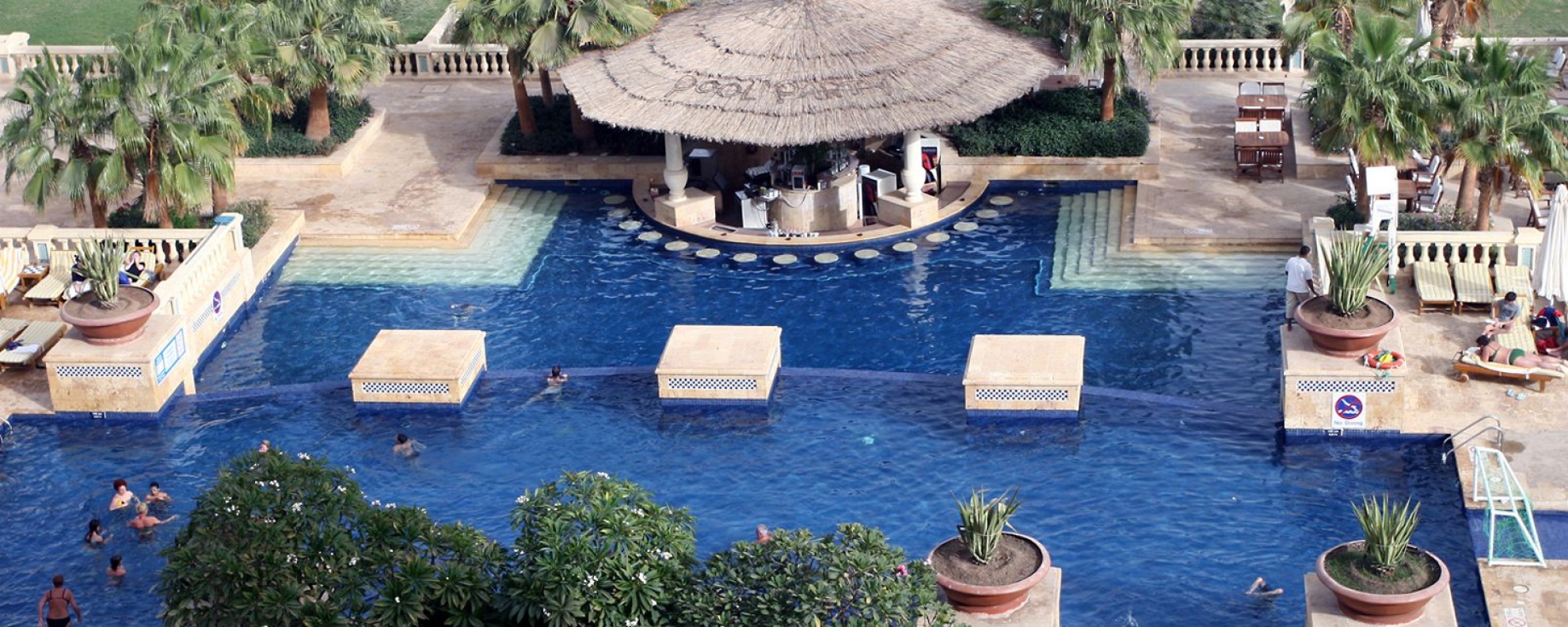 piscina2-sheraton