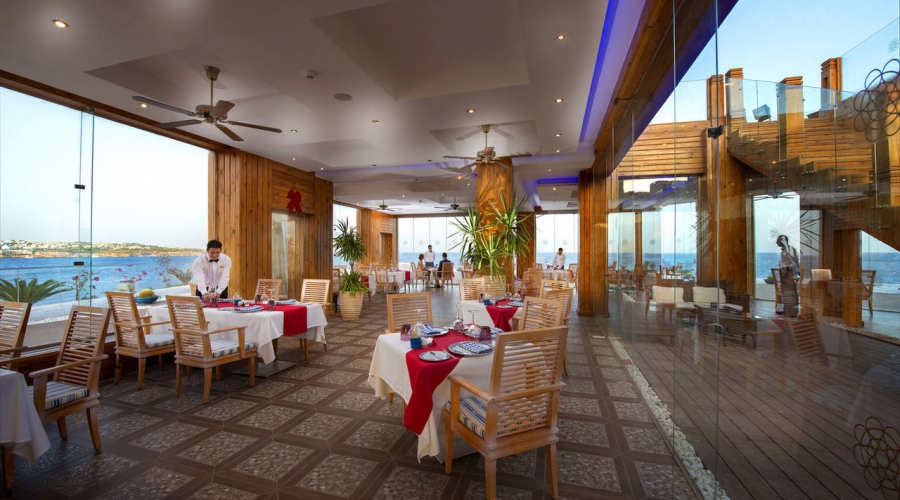 Beach+Restaurant+Arabian