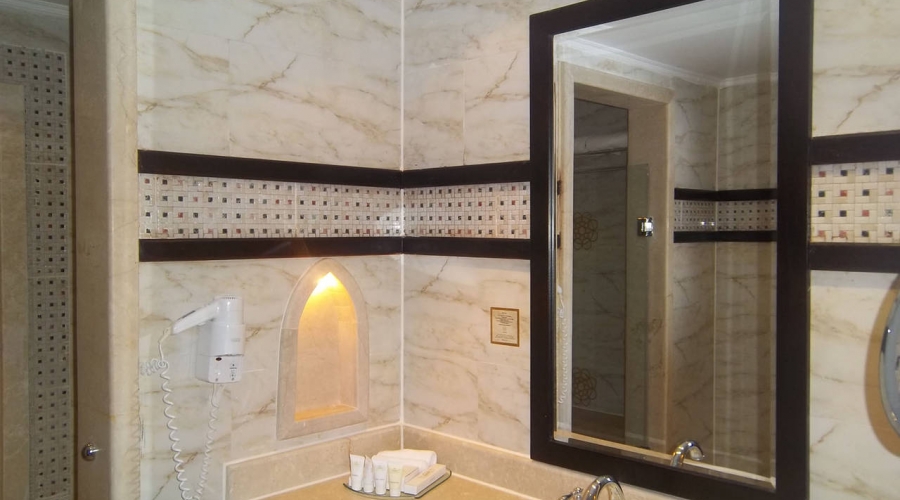 Deluxe+Swim-Up+Room+3