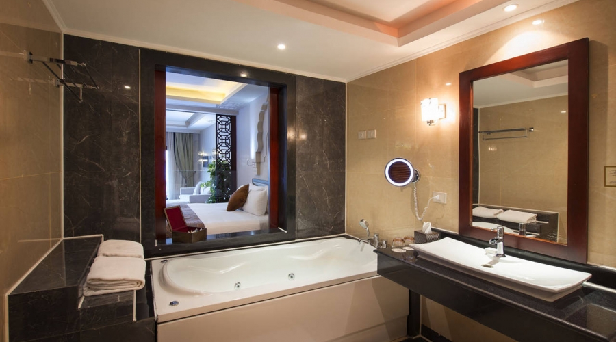 Executive+Suite+1+Arabian+Sunrise