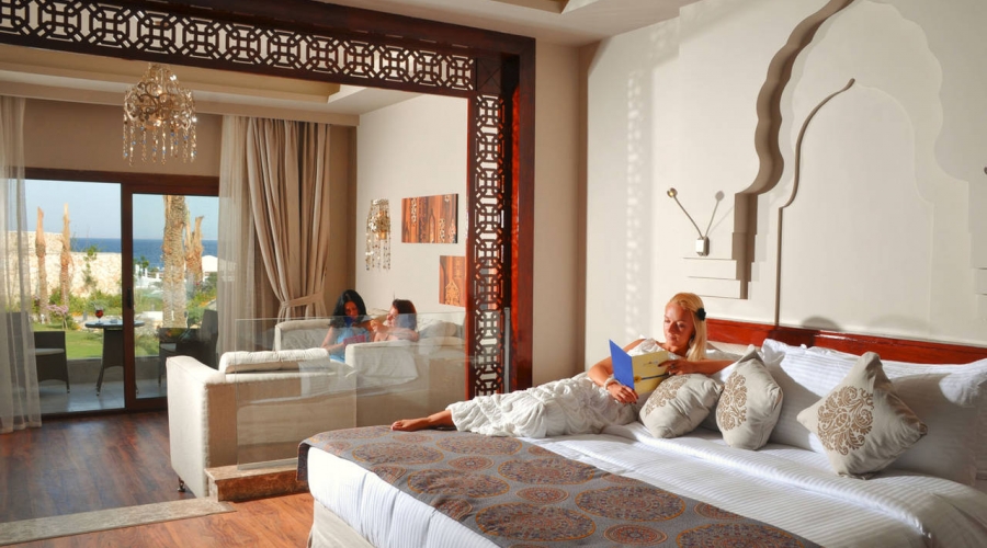 Executive+Suite+2+Arabian+Sunrise