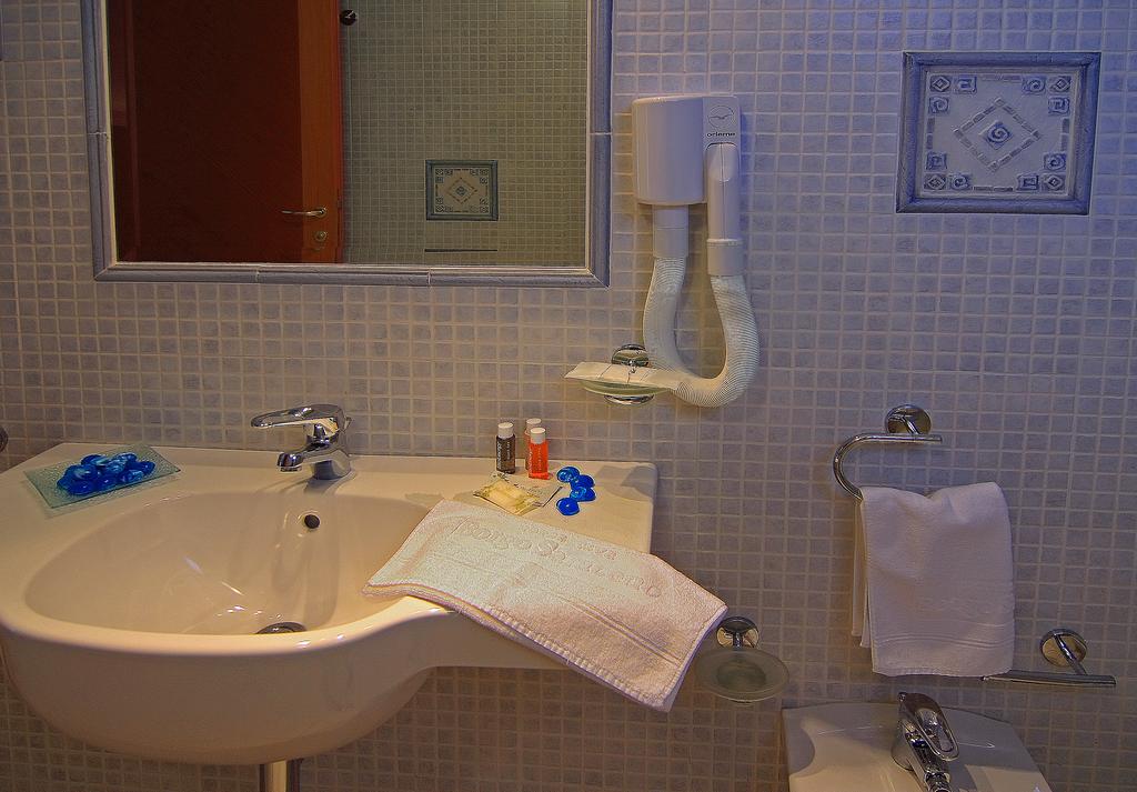 Borgo Saraceno Hotel Residence-Sardegna-bagno