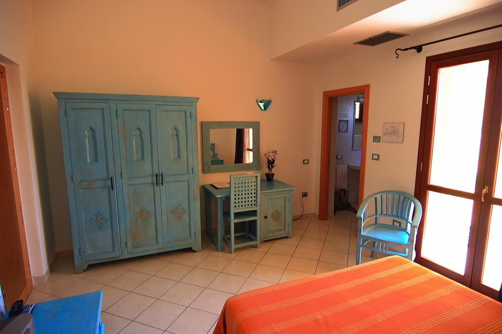 Borgo Saraceno Hotel Residence-Sardegna-camera-1