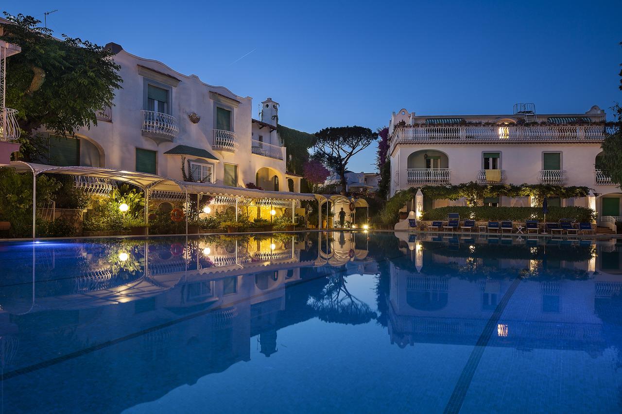 hotel-continental-terme-ischia-piscina-esterna-1