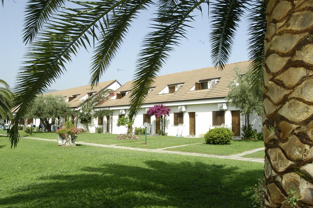 Nausicaa Village esterni2