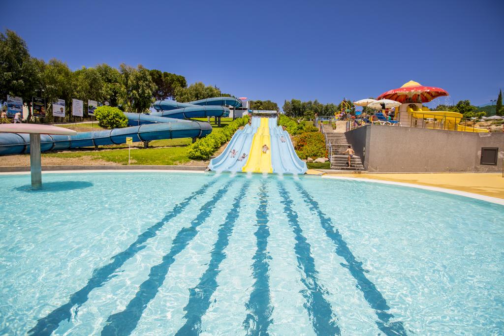 Costa-Verde-Water-Park-&-Spa-Hotel-Piscina (2)