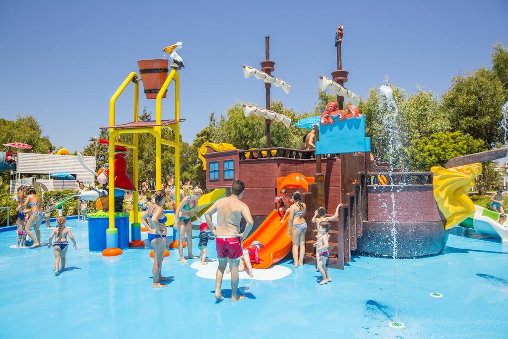 Costa-Verde-Water-Park-&-Spa-Hotel-piscina-bambini (2)