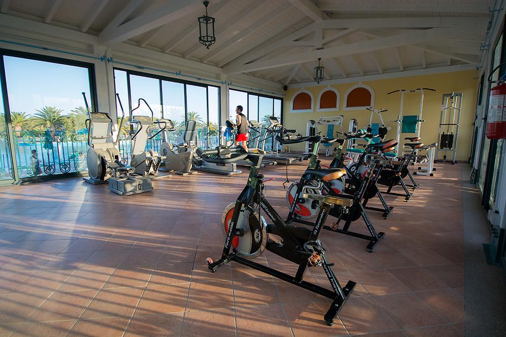 Marina-Rey-Beach-Resort-palestra