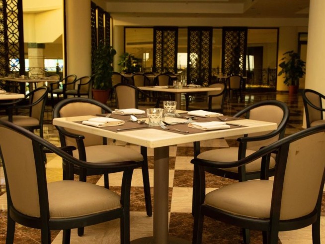 grand-oasis-2