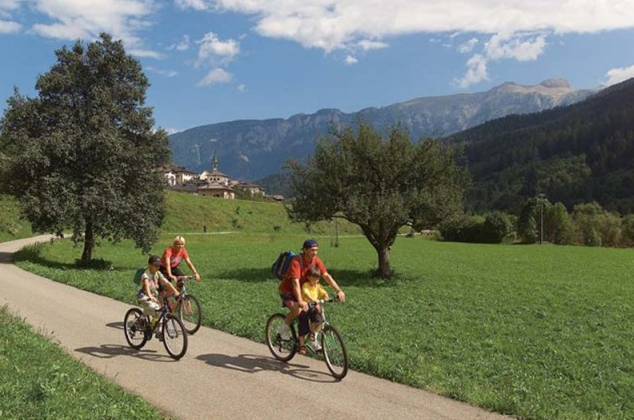 hotelgardenmarillevavaldisolenatura