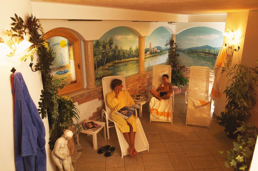 hotelgardenmarillevavaldisolerelax