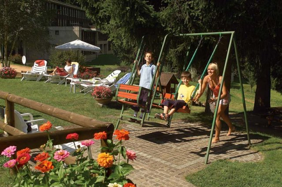 hotelgardenmarillevavaldisolesvago