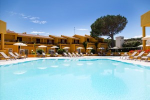 blu-hotel-laconia-village (14)