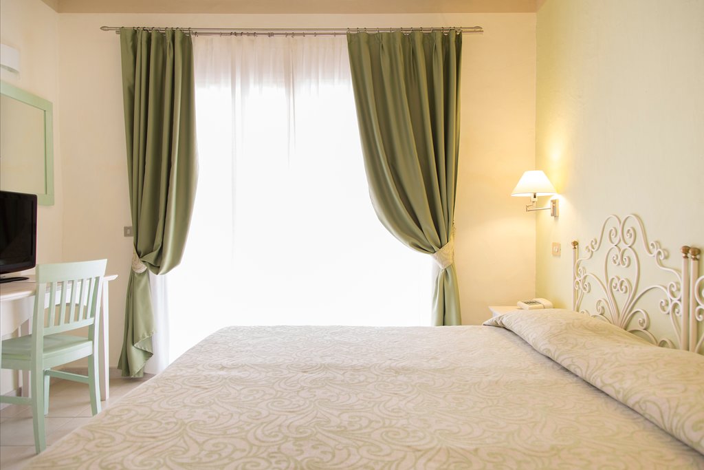 blu-hotel-laconia-village (22)
