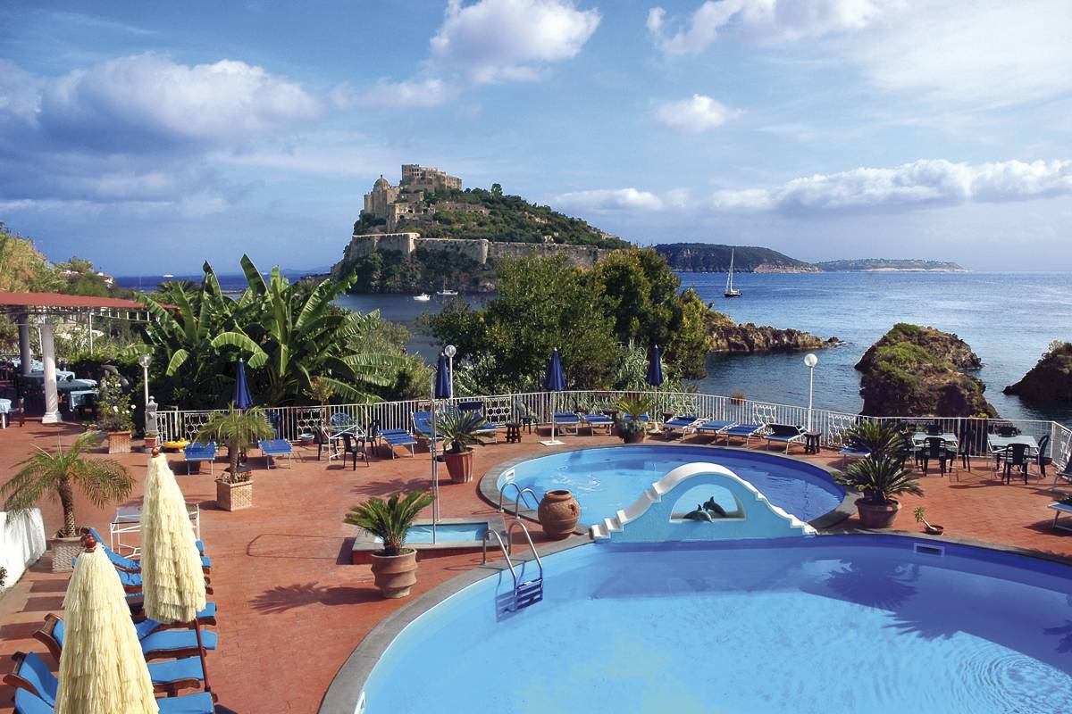 hotel-delfini-17
