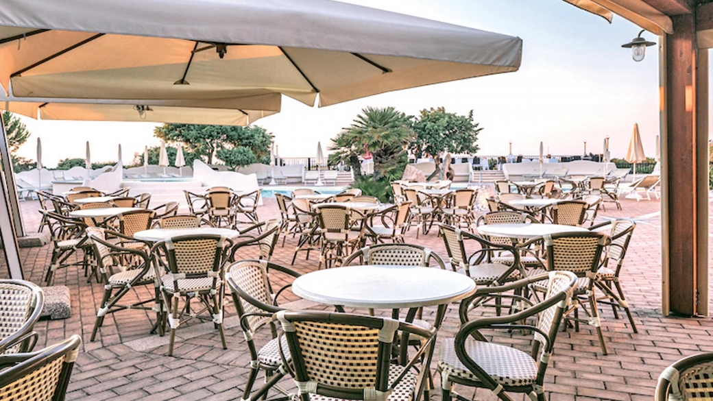 mangias-club-del-golfo--b (1)