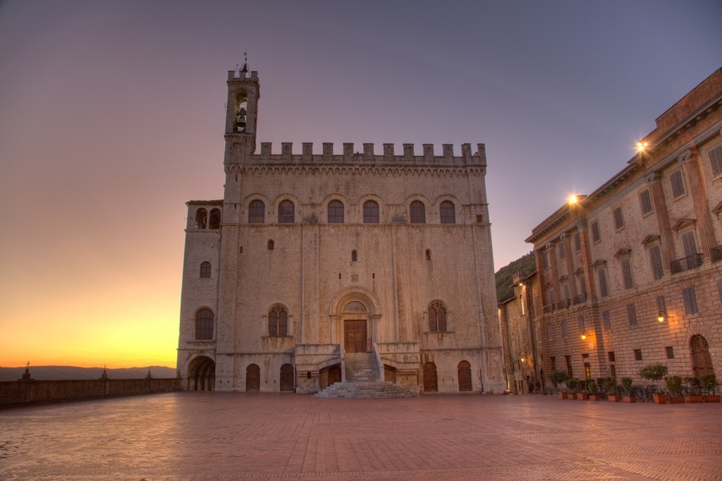 Piazza-Grande-Gubbio