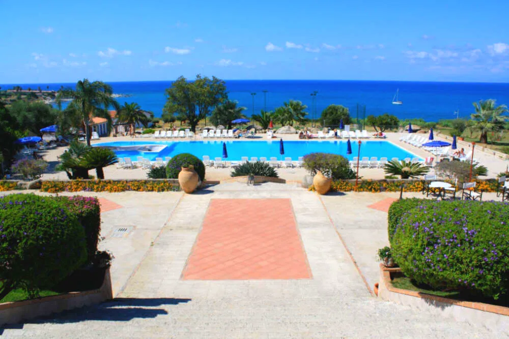 17-dolomitisulmare-piscina-13